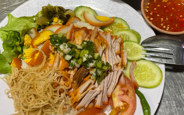 Cơm Tấm Đêm Thành Long - Mỹ Phước Tân Vạn