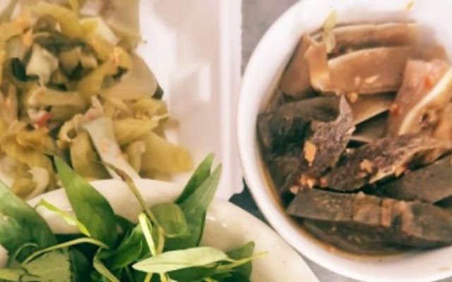 Bánh Mì Phá Lấu Heo - Đường Số 12A
