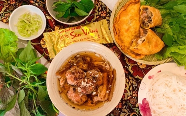 Bún Chả Hà Nội - Sen Vàng - Phạm Văn Hai
