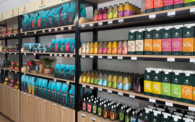 Anna Le - Coffee And Juice - Trần Lựu