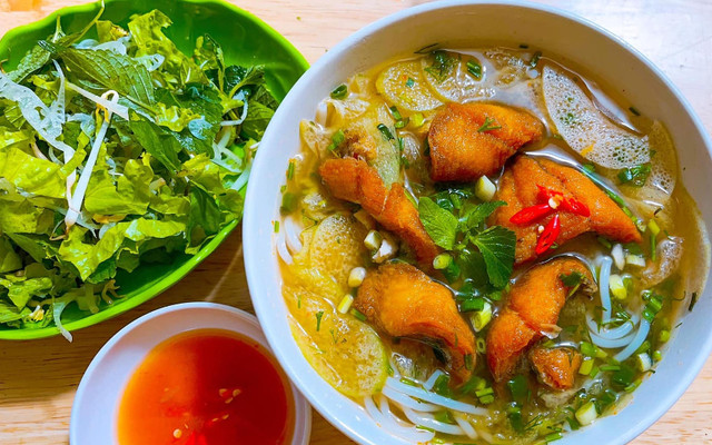 Bún Cá Hai Chị Em - Bún Cá Chấm, Chan & Trộn - 445 Nơ Trang Long