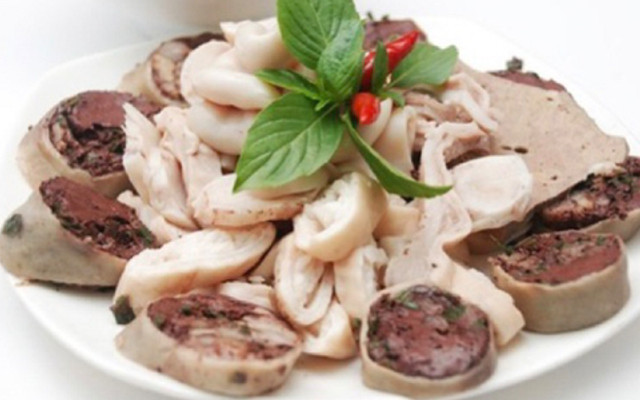 Cháo Lòng Gia Truyền 35 - 82 Trần Quang Khải