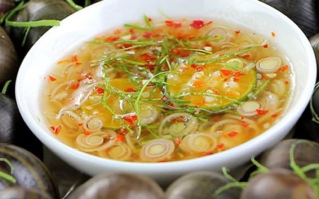 Dế Mèn - Ốc Luộc Hà Nội - Lý Chính Thắng