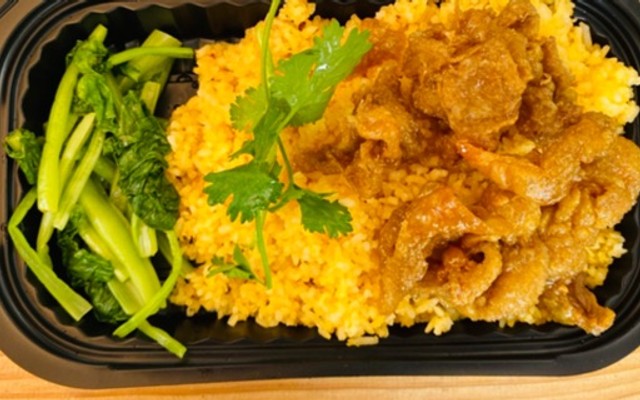 Cơm Chiên Da Gà Cô Thanh - Tôn Đản