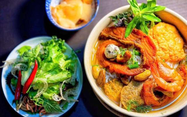 Bún Cá Cay Hải Phòng - Bún Cá Chấm Tuấn Hải - Triều Khúc