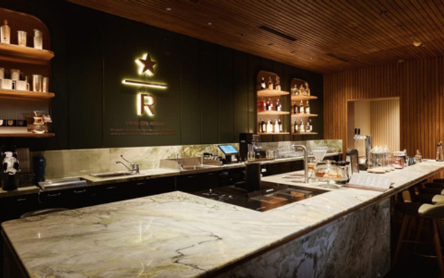 Starbucks Coffee - Quang Trung