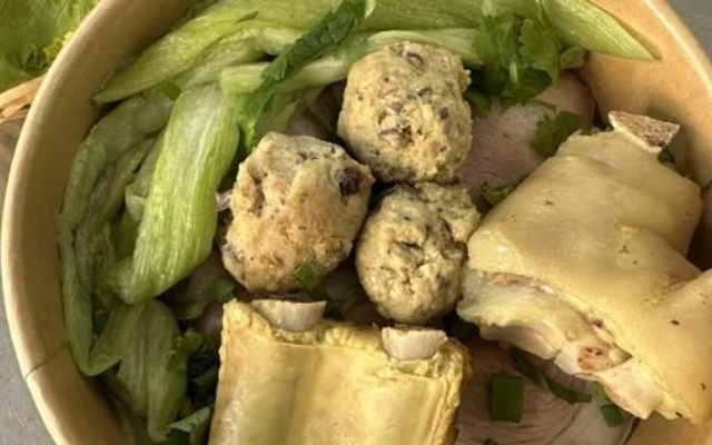 Bún Mọc Sườn & Bún Hải Sản No1