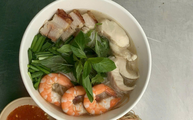 Ê HỀ QUÁN - Bún Nước Lèo Sóc Trăng, MATCHA & COFFEE