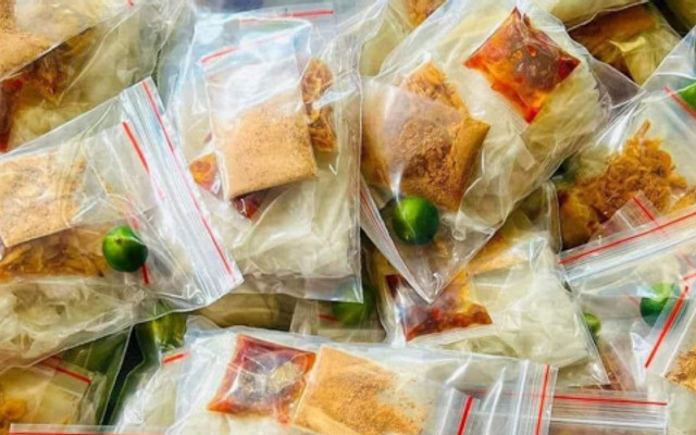 Tiệm Của Bống - Bánh Tráng Trộn Tóp Mỡ, Bánh Tráng Cuộn & Trà Mãng Cầu - Đường Số 4