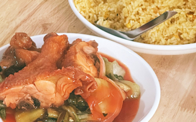 Nhật Huy - Cơm Gà & Bún Cá