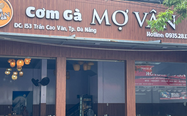 Cơm Gà Mợ Vân - 153 Trần Cao Vân