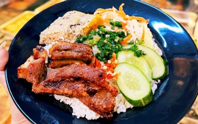 Cơm Tấm Diệu - Quang Trung