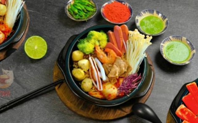 Mì Cay CHIN.GU - Trần Hoàng Na