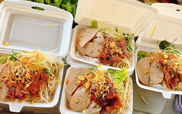 BÁNH MÌ Ổ - BÒ NÉE CÔ BA - 100 Ngô Mây