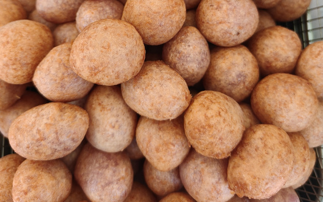 Út Béo - Bánh Khoai Mỡ - Trương Định