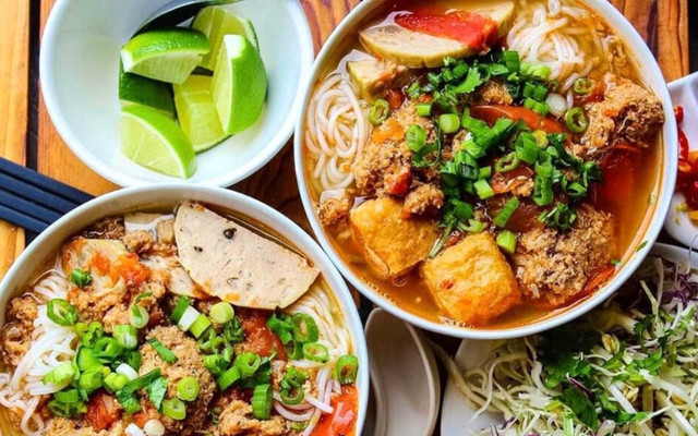 BÚN RIÊU CUA CÔ THƠM - NGUYỄN VĂN QUỲ