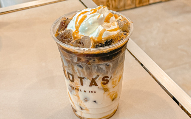 Huta’s - Cake & Tea Coffee