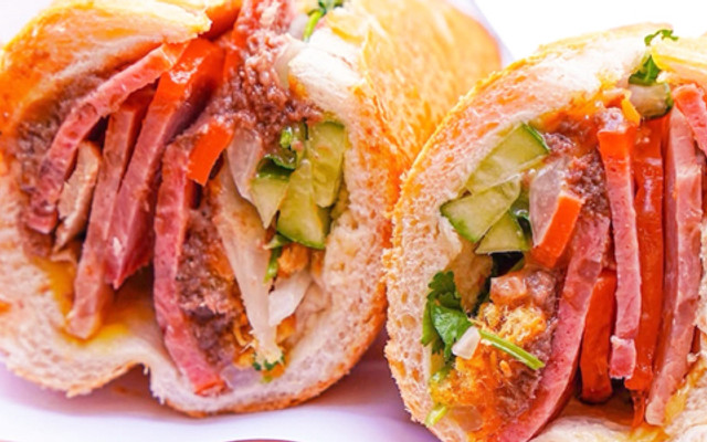 Bánh Mì Ông Chú Nam Định - Mạc Thị Bưởi