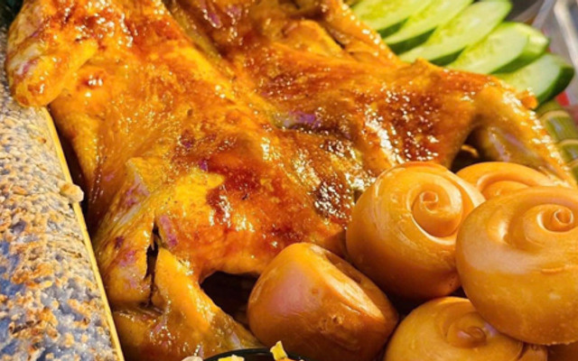 Gà Nướng Mắm Nhĩ A. Được