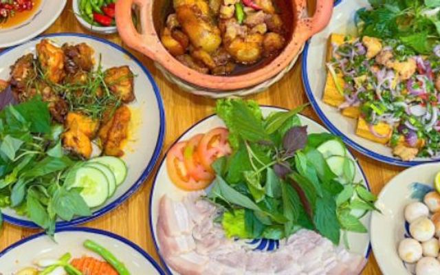 Cơm Chảo Út Long