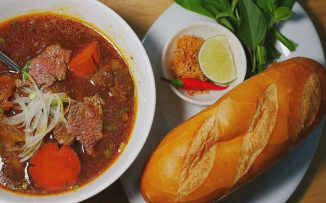Phở, Bún & Bò Kho - Bát Đàn - ĐT 743B