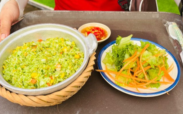 Cơm Chiên Xứ Biển - Bếp Nhà Yến Hùng