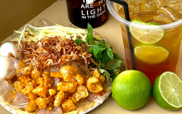 Bánh Tráng Trộn Tóp Mỡ Út Út