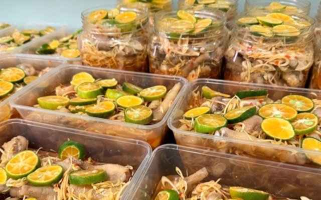 Chân Gà Sả Tắc - Mẹ Nami Zoro