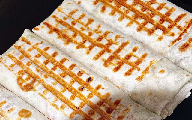 Tiệm Nhà Huca - Bánh Tacos Pháp