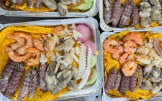 Cháo Hàu Dì Tư - Bánh Canh Chả Cá Giòn & Súp Hải Sản - 34 Cao Xuân Dục