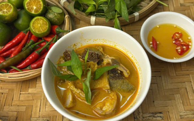 Phá Lấu - Ăn Vặt Nhã Ngọc