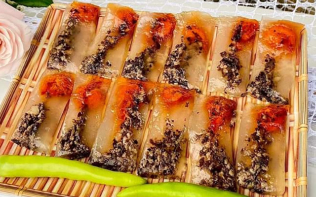 Cô Hoa - Bánh Bèo Bình Định