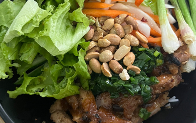 Bún Thịt Nướng 27