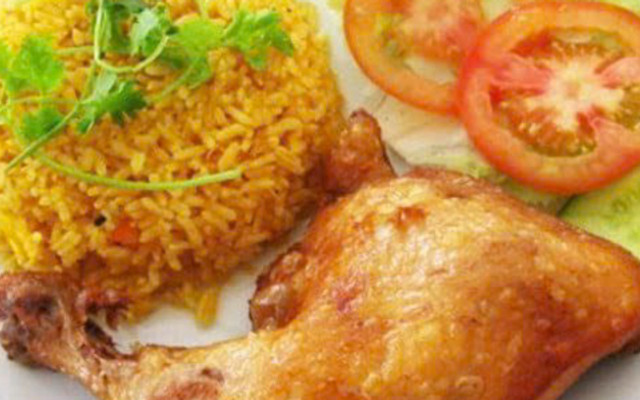 Cơm Gà Xối Mỡ Thanh Loan