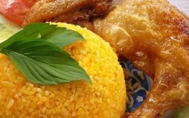 Quán Cơm Mái Lá - Nguyễn Văn Bứa