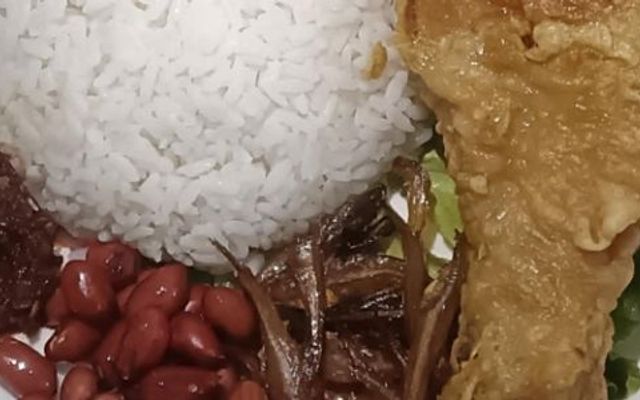 Cơm Gà Malaysia - Ông Vuông