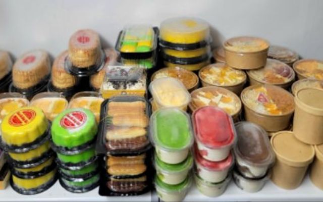Bánh Sầu Riêng Ngọc Tuyền - Ăn Vặt - Lê Văn Quới