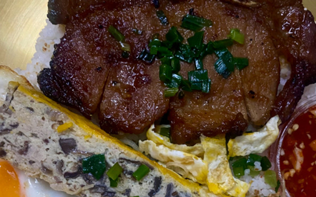 Cơm Tấm Sài Gòn - RUA - Cách Mạng Tháng 8