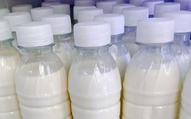 Tiệm Trà Long Phụng - Trà Sữa & Trà Trái Cây - Cô Giang