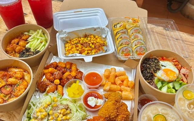 Tiệm Ăn Vặt Út Mập - Vĩnh Yên