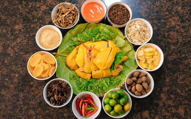 Gà Ủ Muối Tân Sơn - Gà - CS Vĩnh Phúc