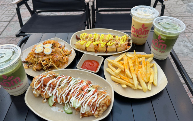 TIỆM NHÀ HOÀI - Mì Cay, Bánh Tráng & Bánh Bột Lọc - 133 Phan Bá Vành
