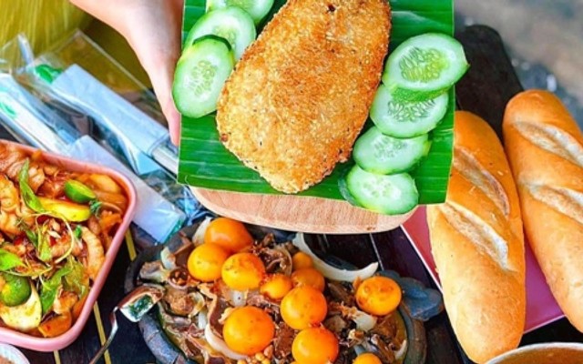 Gà Bó Xôi, Gà Ủ Muối & Chân Gà Tien Nguyen