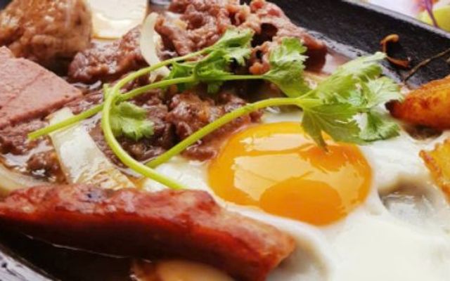 Bò Bít Tết, Bò Né & Bánh Mì - THE RIO BEEFSTEAK