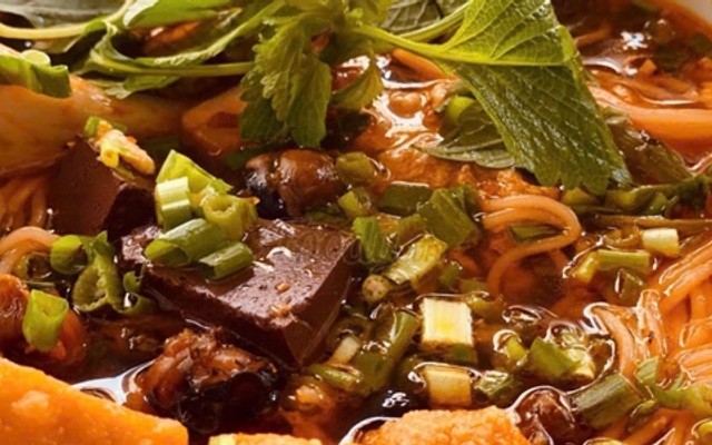 Bún Riêu Cô Nga