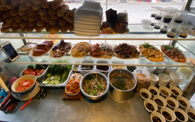 Xôi Quốc Phương - 470 Trần Đại Nghĩa