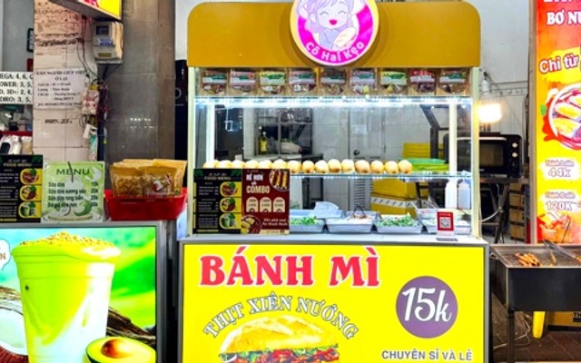 Bánh Mì Thịt Xiên Nướng, Bánh Mì Bơ Nướng Phô Mai & Bơ Già Dừa Non - Cô Hai Kẹo - Trương Công Định