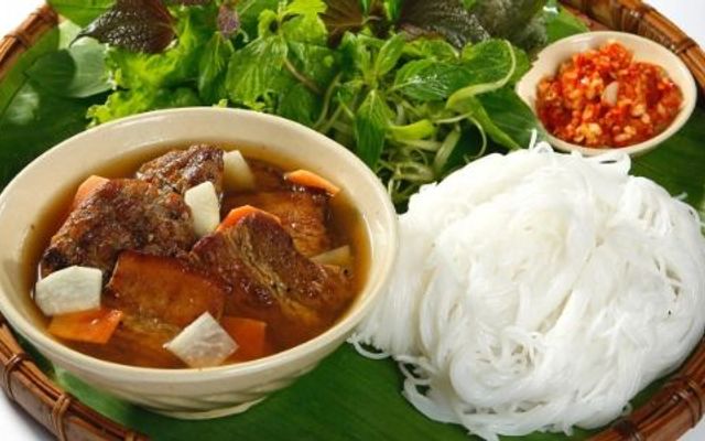 Bánh Cuốn & Bún Chả Ông Tư
