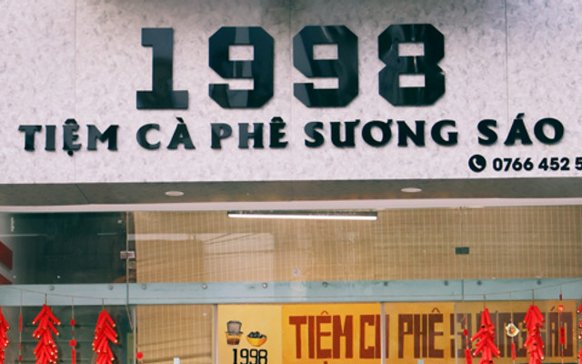 Tiệm Cà Phê Sương Sáo 1998 - 18 Chợ Con