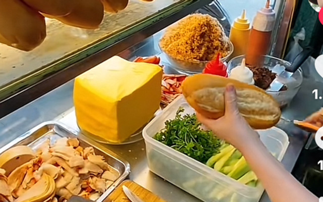 Bánh Mỳ Ngon 153 Bạch Mai - Tuấn Ninh